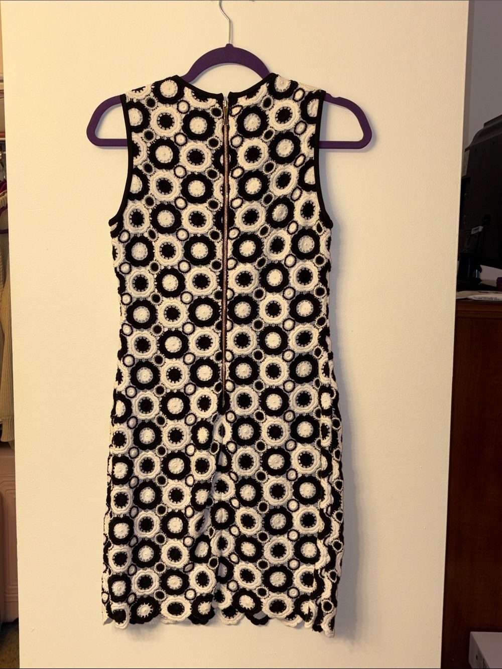 Kate Spade Guipure Lace Shift Dress - Picture 5 of 6